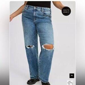 Torrid Perfect Wide-Leg Mid-Rise Jean Size 26T
NWT